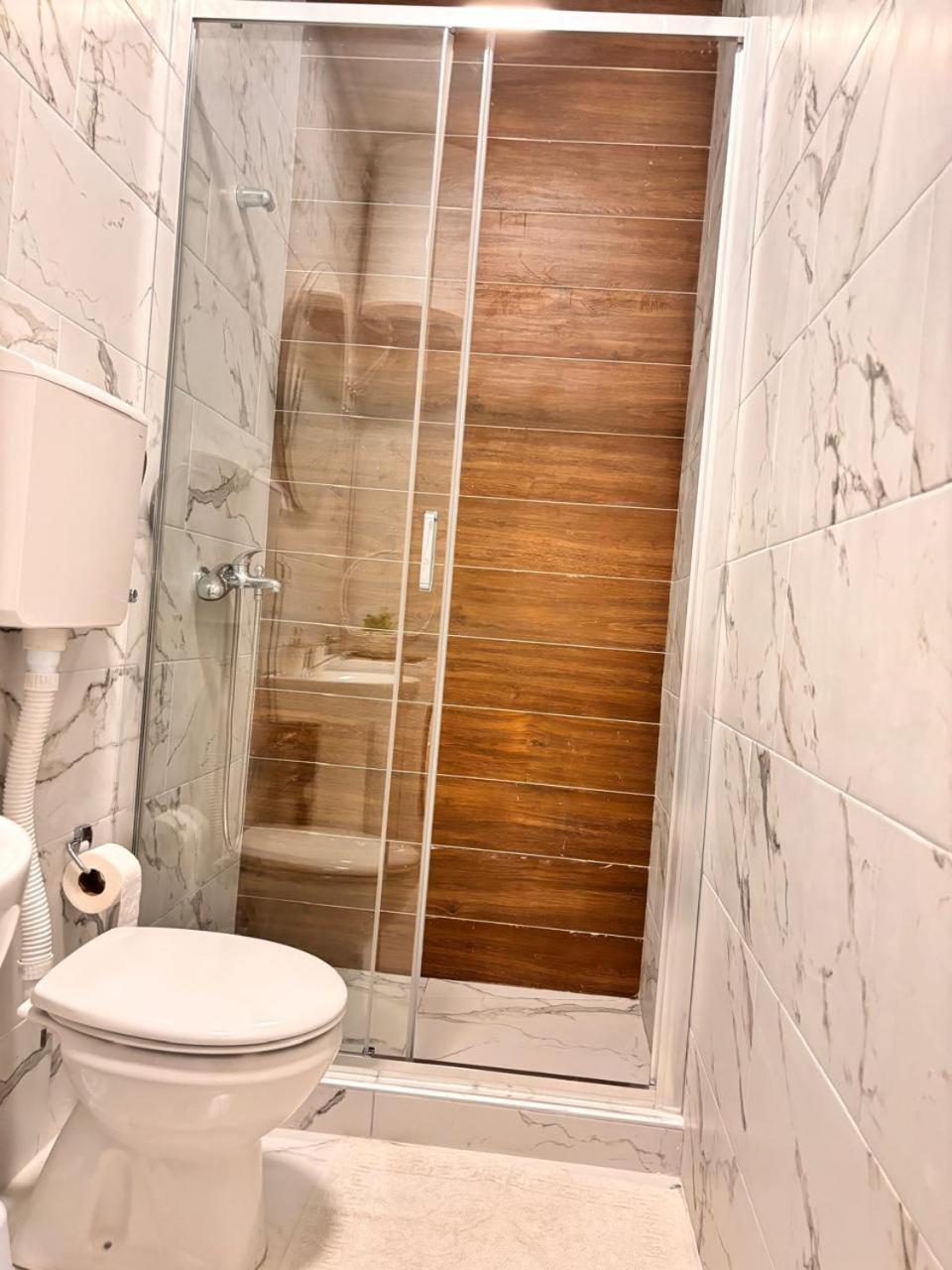Boka Pearl * Kotor
